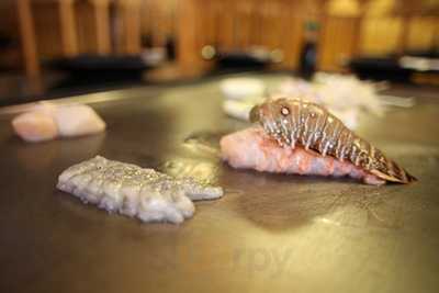 Geisha House Steak & Sushi