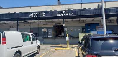 Jr's Hideaway