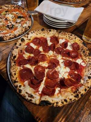 Paulie Gee's Logan Square