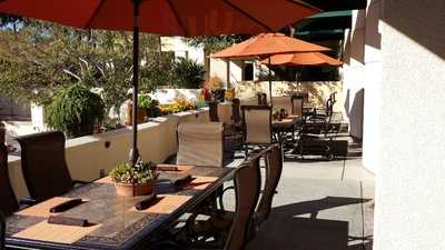 Den - Dine Entertain Network