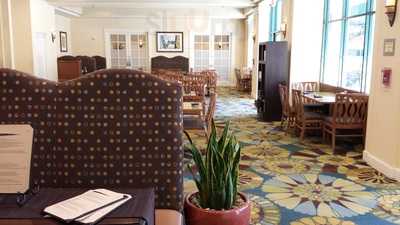 Den - Dine Entertain Network