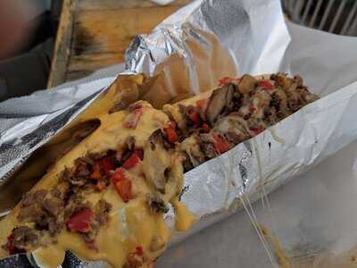 Calozzi's Cheesesteaks