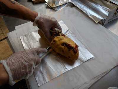 Calozzi's Cheesesteaks