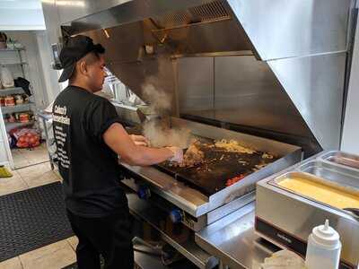 Calozzi's Cheesesteaks