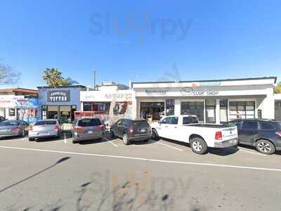 Calozzi's Cheesesteaks