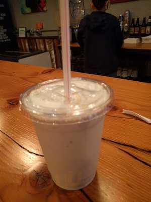 Eagle's Corner Ice Cream Shop