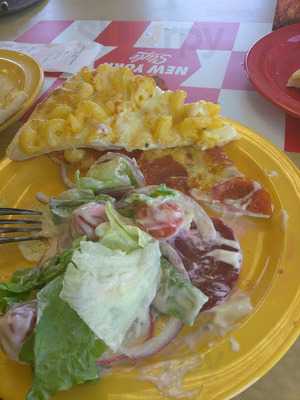 Cicis Pizza