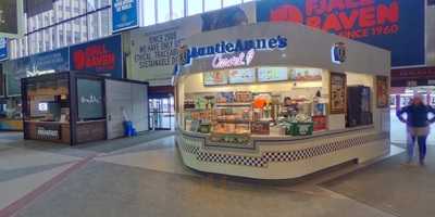 Auntie Anne's