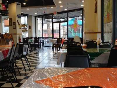 Playa Papagayos Seafood And Mexican Restaurant