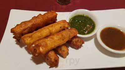 Himilayan Yak & Yeti