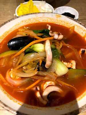 Hunan Chinese Restaurant