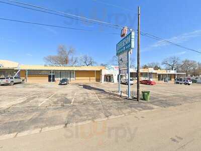 El Tiburon Seafood & Grill