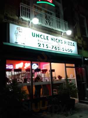 Uncle Nick's Hand Tossed Pizza