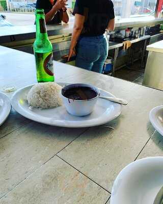 Rincon Criollo Restaurant