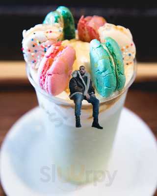 Bakery & Cafe - Big Joy Family