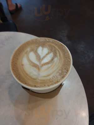 Java Hound Coffee Bar