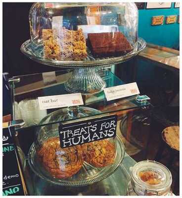 Java Hound Coffee Bar