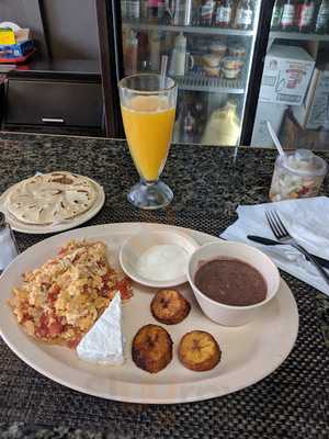 El Compadre Restaurant