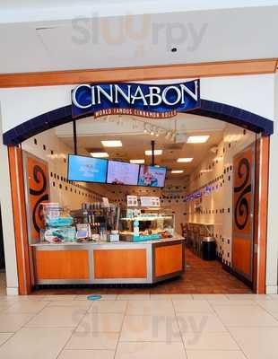 Cinnabon