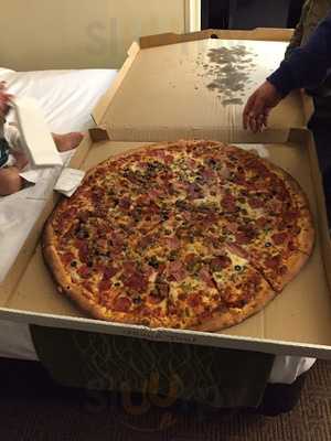 Giant New York Pizza