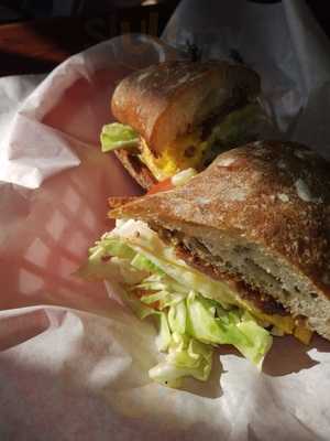 L'acajou Bakery & Cafe