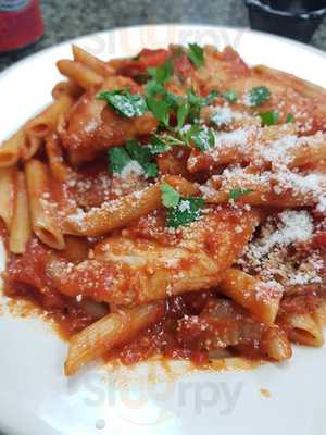 Fortunata's Ii Pizza Restaurant