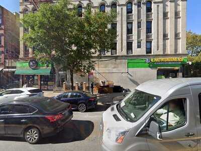 The Lunch Box Deli & Grill