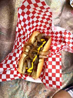 Beez Neez Gourmet Sausages