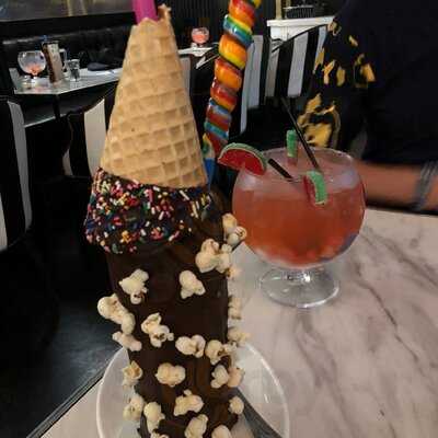 Sugar Factory American Brasserie