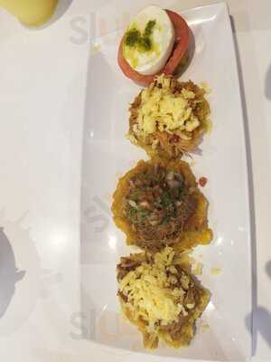 Panna Fountain Square