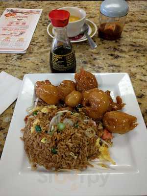 China Lee Restaurant