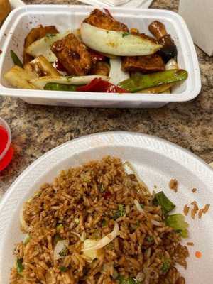 China Lee Restaurant