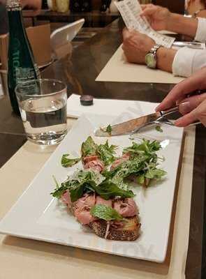 Frannie's Yoart At The Plaza Food Hall