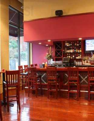 Cedar Crossing Tavern & Wine Bar