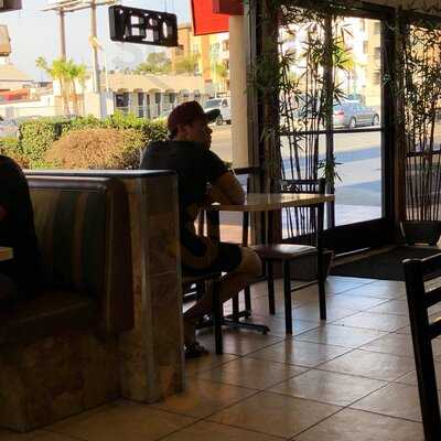 Pho Ca Dao Restaurant