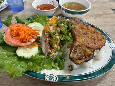 Pho Ca Dao Restaurant