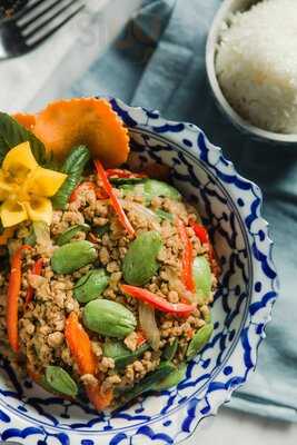 Nora Thai Restaurant