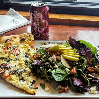 Pizzicato Gourmet Pizza