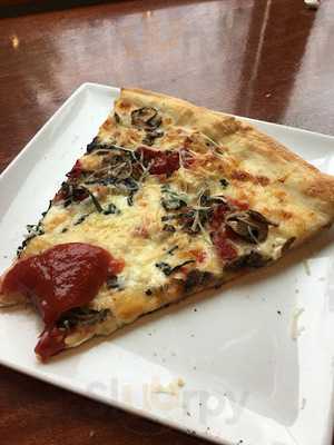 Pizzicato Gourmet Pizza