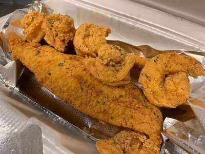 Big Easy Po Boy's & Creole Cuisine Co.