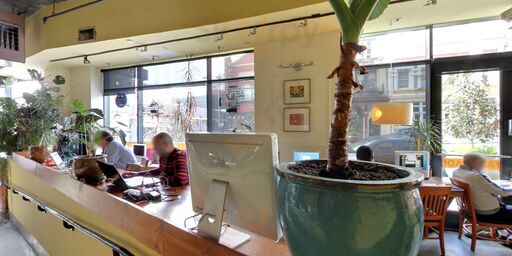 Quetzal Internet Cafe