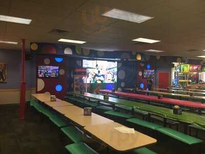 Chuck E. Cheese