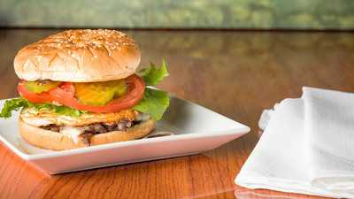 Metropolitan Deli & Cafe