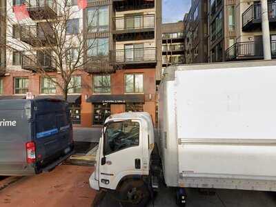 Metropolitan Deli & Cafe