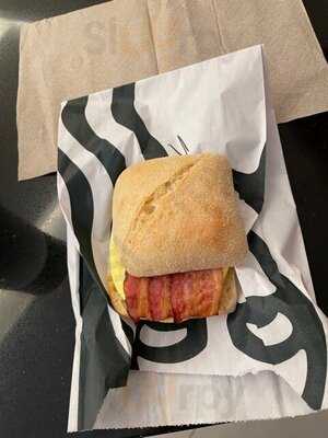 Starbucks Georgetown Leavey Center