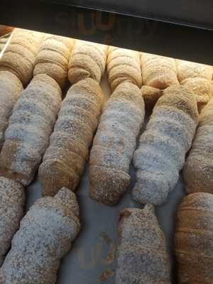 Pacitas Salvadorean Bakery