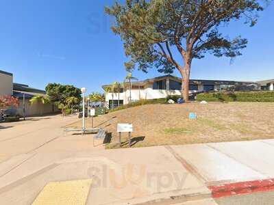 Point Loma Dining - Nicholson Commons