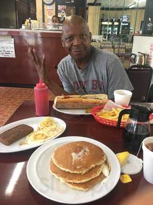 Philly's Breakfast & Steak