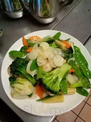 Golden Horse Restaurant