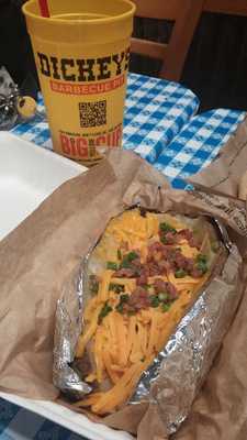 Dickey's Barbecue Pit